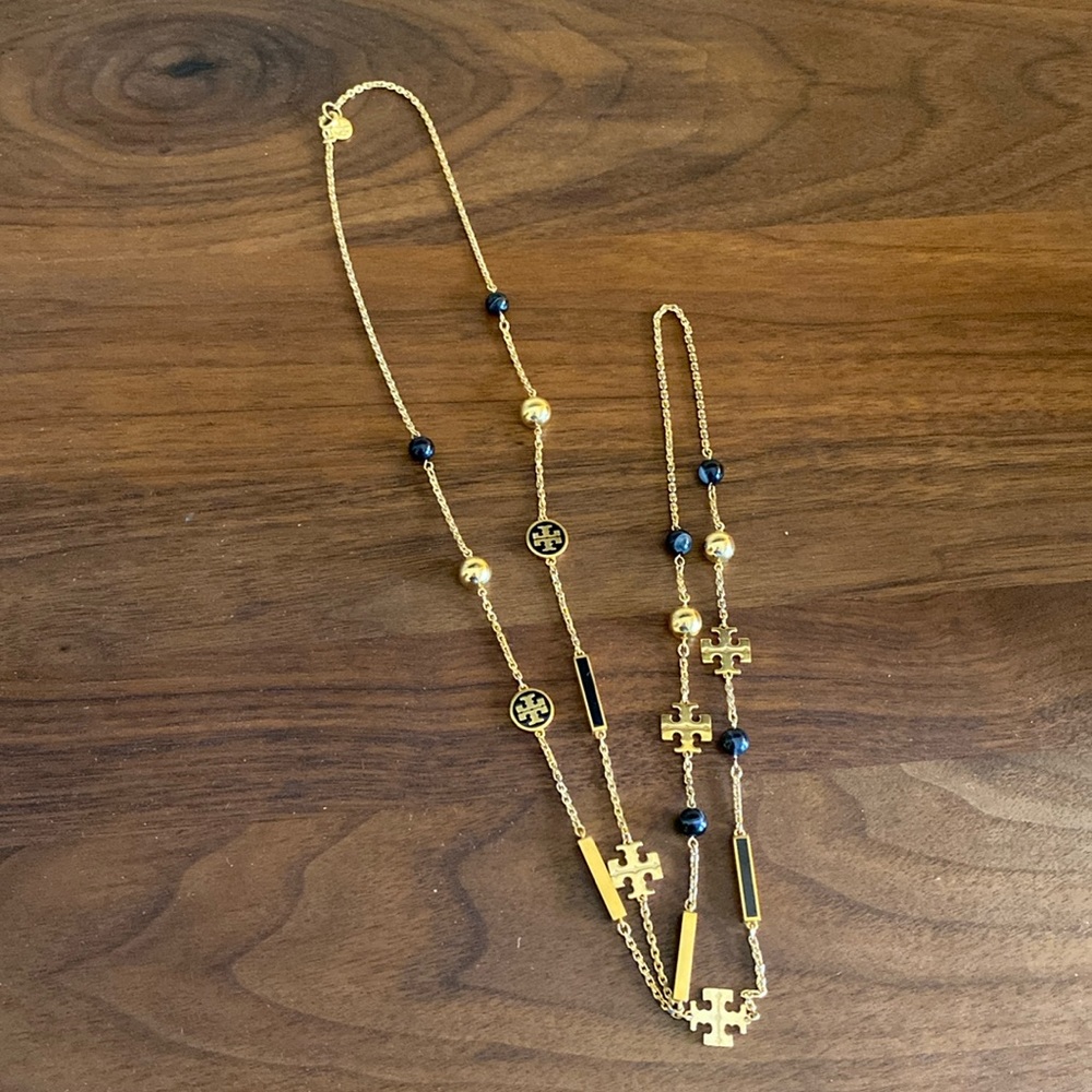Black and gold Tory Burch 18 inch charm necklace